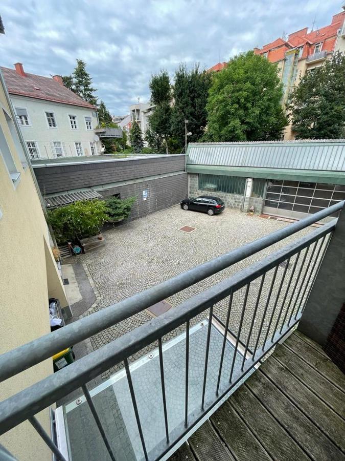 Zentrum&Schöne Terasse Graz Exteriör bild
